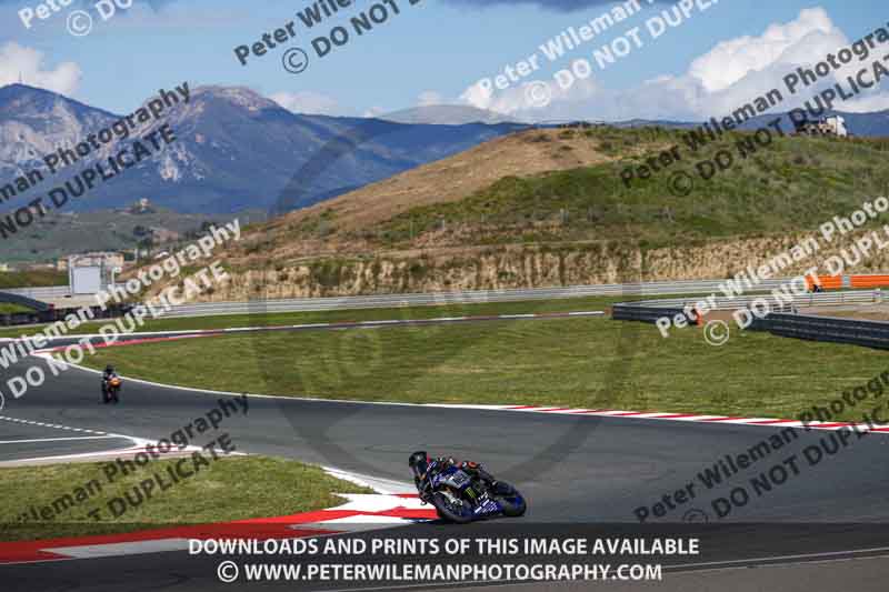 cadwell no limits trackday;cadwell park;cadwell park photographs;cadwell trackday photographs;enduro digital images;event digital images;eventdigitalimages;navarra;no limits trackdays;peter wileman photography;racing digital images;trackday digital images;trackday photos